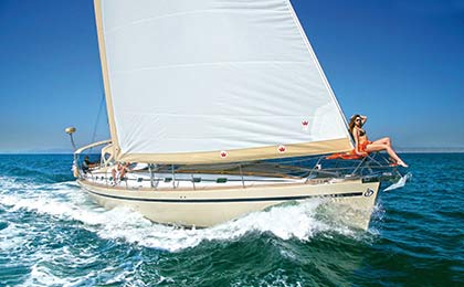 charter a sailing or motor luxury yacht mythos thumbnail