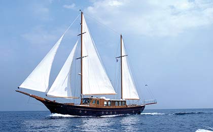 charter a sailing or motor luxury yacht liana h thumbnail