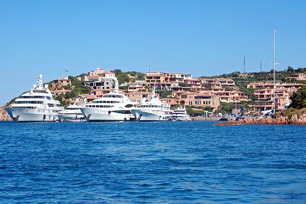 yacht-charter-itinerary-sardinia-corsica-thumb.jpg