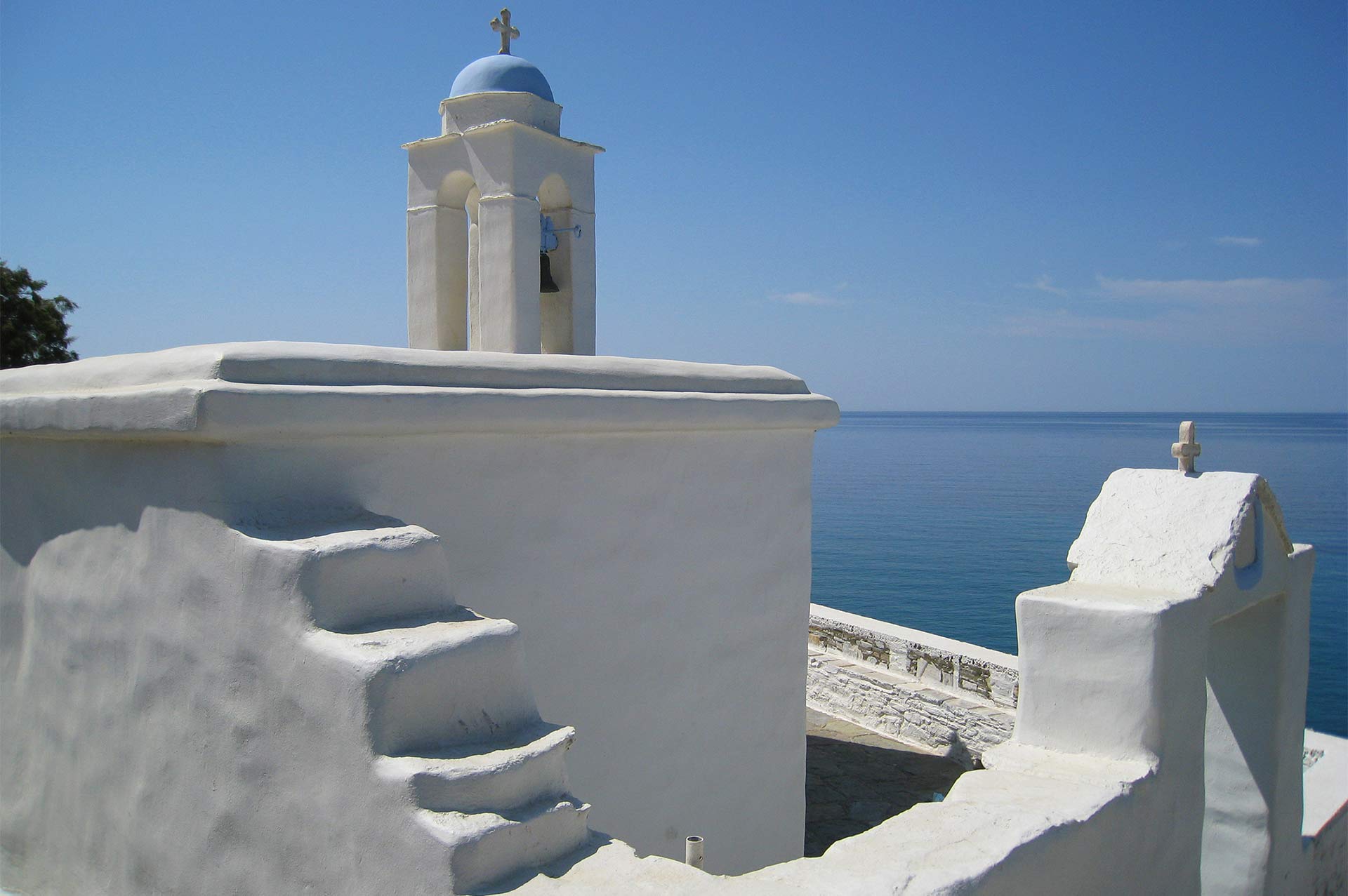 luxury yacht charter tinos