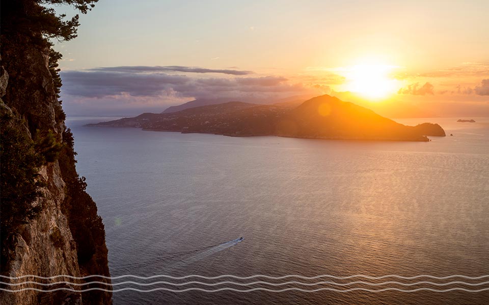 Yacht Charter Hotspot Sunset from Capri island