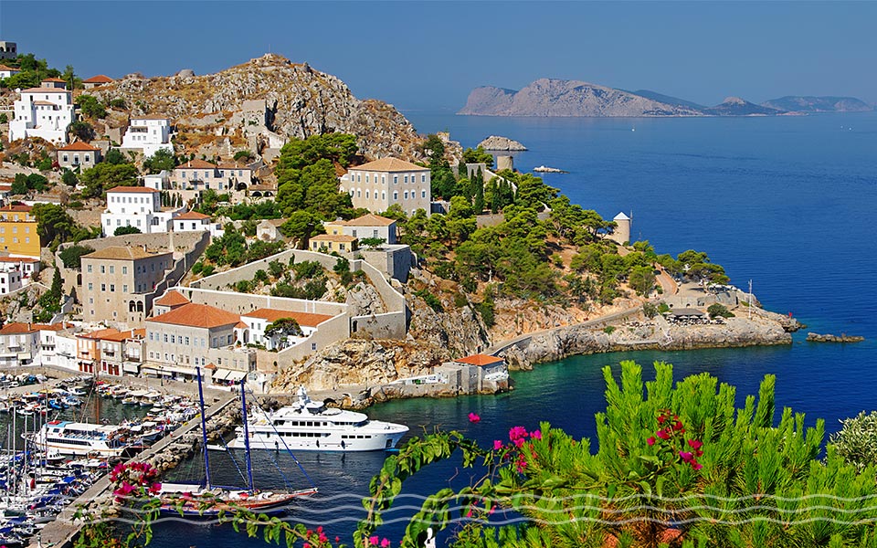 Sardinia Yacht Charter Highlight Sella del Diavolo