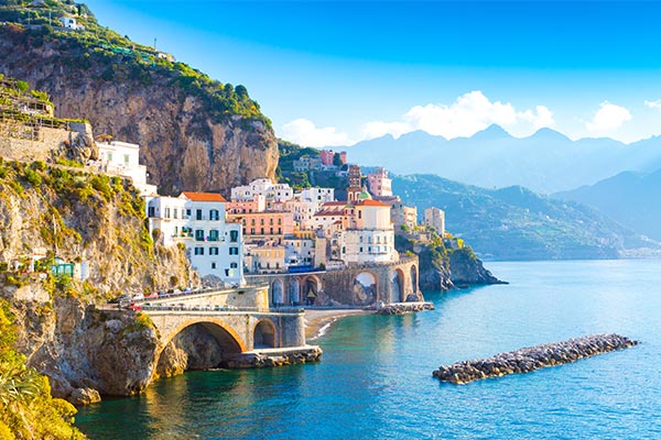 yacht-charter-itinerary-naples-thumb.jpg