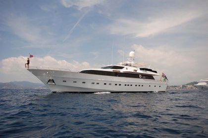 motor yacht atlantic endeavour